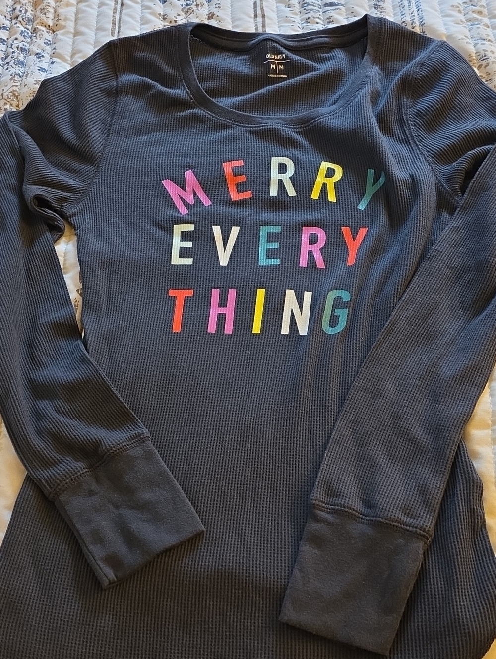 Old Navy Charcoal Waffle Knit Long Sleeve Tee with Gold Print